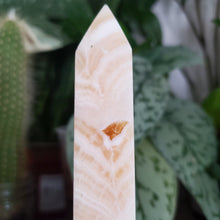 Load image into Gallery viewer, Yellow Calcite Tower (A)