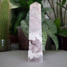 Load image into Gallery viewer, Flower Agate Tower (A)