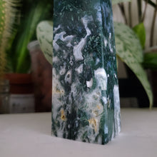 Load image into Gallery viewer, Moss Agate Tower (A)