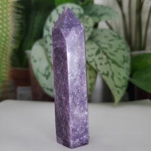 Load image into Gallery viewer, Lepidolite Tower (L12D)