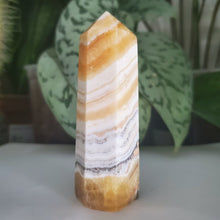 Load image into Gallery viewer, Yellow Calcite Tower (W15B)