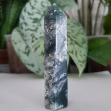 Load image into Gallery viewer, Moss Agate Tower (M16C)