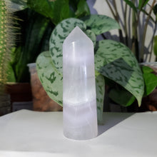 Load image into Gallery viewer, Lavender Fluorite Tower (A)