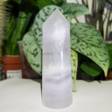 Load image into Gallery viewer, Lavender Fluorite Tower (A)