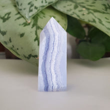 Load image into Gallery viewer, Blue Lace Agate Tower (B30B)