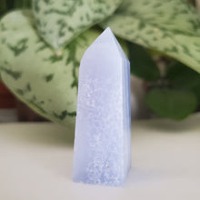 Load image into Gallery viewer, Blue Lace Agate Tower (B25A)