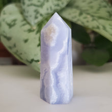 Load image into Gallery viewer, Blue Lace Agate Tower (B30A)