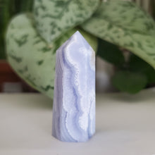 Load image into Gallery viewer, Blue Lace Agate Tower (B30A)