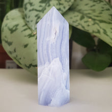 Load image into Gallery viewer, Blue Lace Agate Tower (B35E)