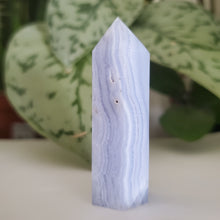 Load image into Gallery viewer, Blue Lace Agate Tower (B35E)