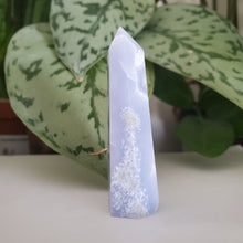 Load image into Gallery viewer, Blue Lace Agate Tower (B35C)