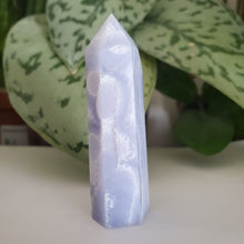 Load image into Gallery viewer, Blue Lace Agate Tower (B40B)