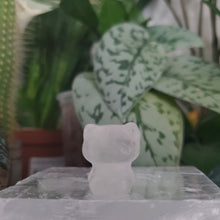 Load image into Gallery viewer, Hello Kitty Carving