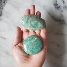 Load image into Gallery viewer, Amazonite Palm