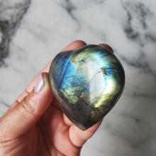 Load image into Gallery viewer, Labradorite Heart