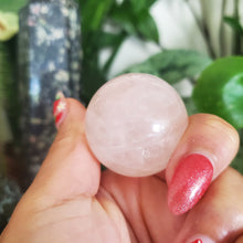 Load image into Gallery viewer, Rose Quartz Sphere