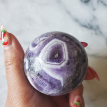 Load image into Gallery viewer, Dream Amethyst Sphere