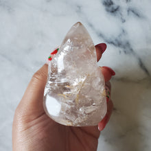 Load image into Gallery viewer, Clear quartz Flame