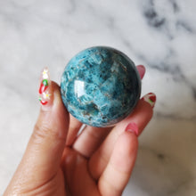 Load image into Gallery viewer, Blue Apatite Sphere