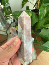 Load image into Gallery viewer, Indian Agate Tower
