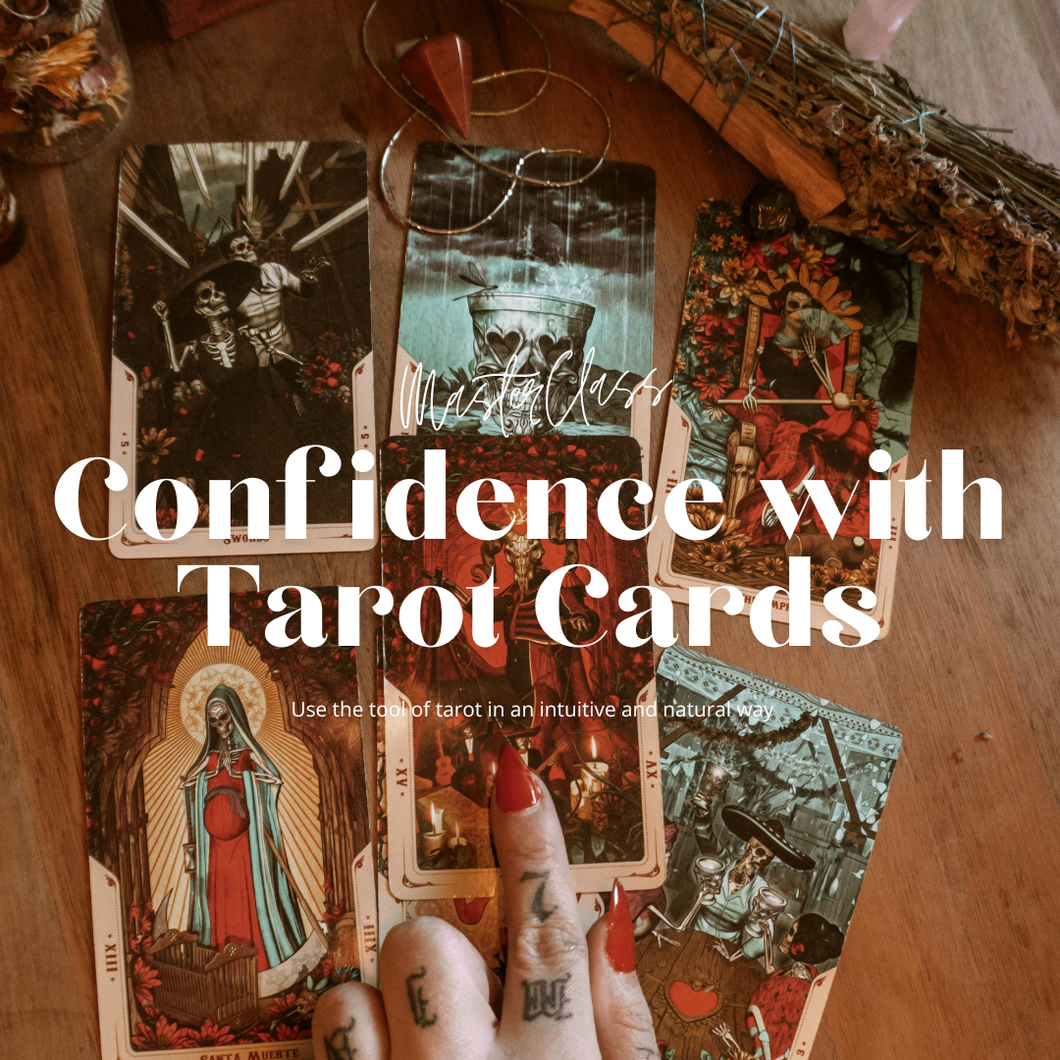 Read Tarot With Confidence: A 30-Day Confidence-Building Journey