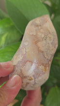 Load and play video in Gallery viewer, Carnelian flower Agate Flame (B)
