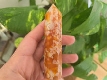 Load image into Gallery viewer, Carnelian flower Agate Tower
