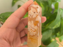 Load image into Gallery viewer, Carnelian flower Agate Tower
