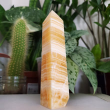 Load image into Gallery viewer, Yellow Calcite Tower (B)
