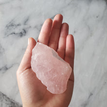 Load image into Gallery viewer, Rose Quartz Raw (C)
