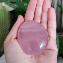 Load image into Gallery viewer, Rose Quartz Palm Stone
