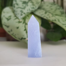Load image into Gallery viewer, Blue Lace Agate Tower (B25A)
